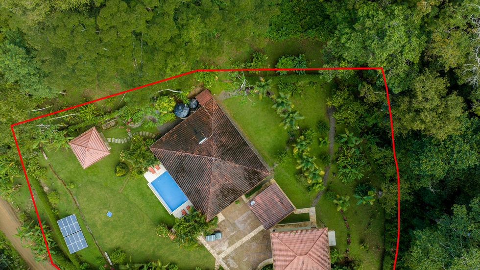 4 bed Single Family Homes For Sale in Dominical, Puntarenas - thumb 8