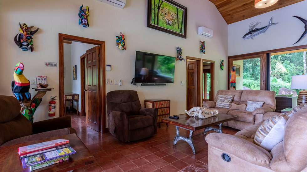 4 bed Single Family Homes For Sale in Dominical, Puntarenas - thumb 16