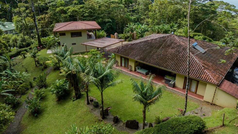 4 bed Single Family Homes For Sale in Dominical, Puntarenas - thumb 6