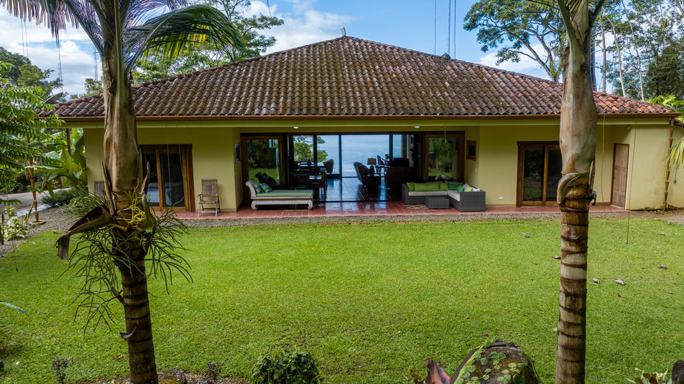 4 bed Single Family Homes For Sale in Dominical, Puntarenas - thumb 5