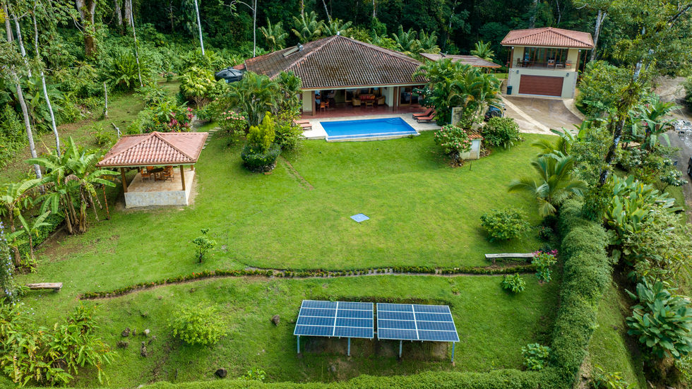 4 bed Single Family Homes For Sale in Dominical, Puntarenas - thumb 10