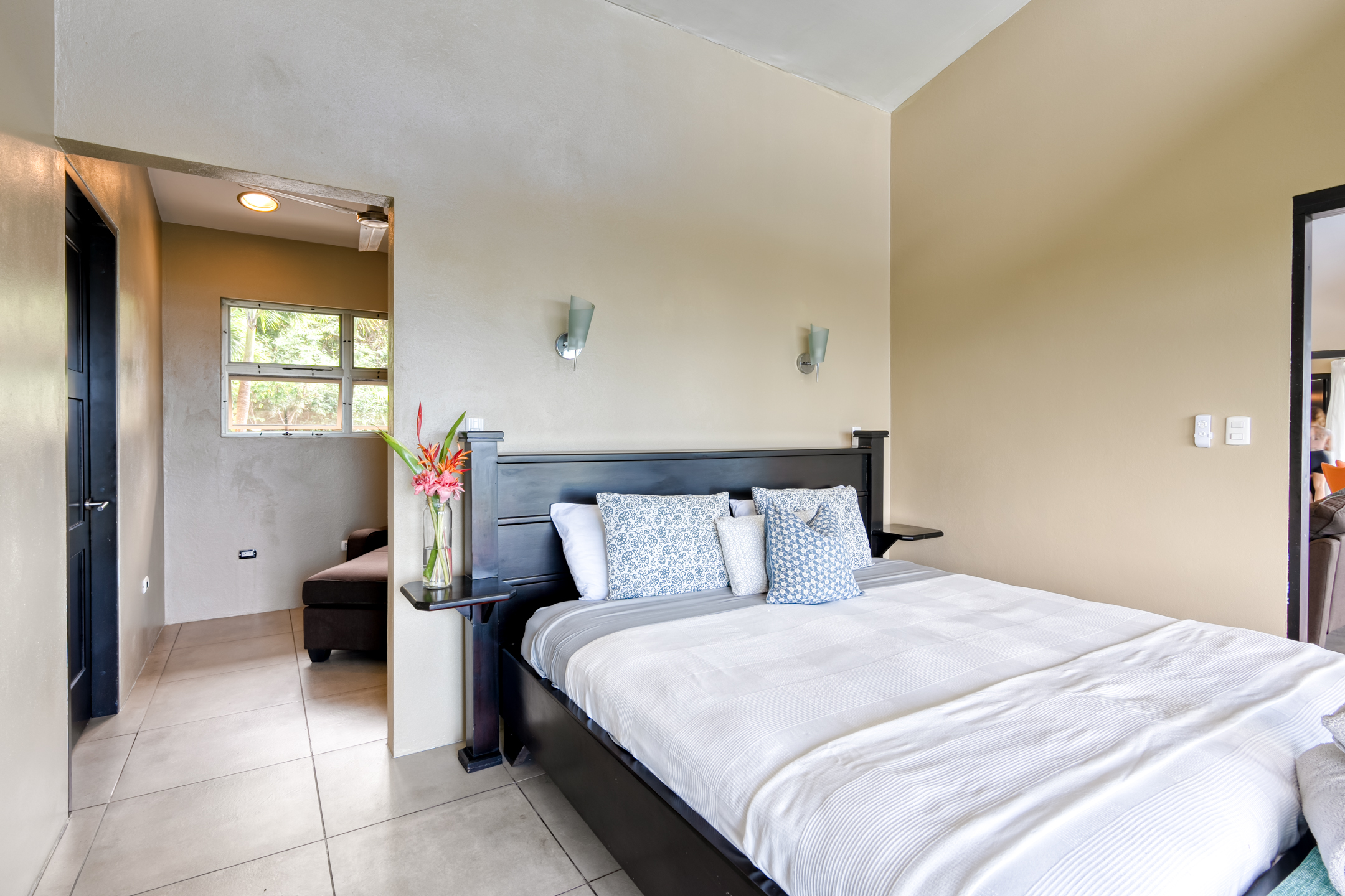 4 bed Single Family Homes For Sale in Ojochal, Puntarenas - thumb 22