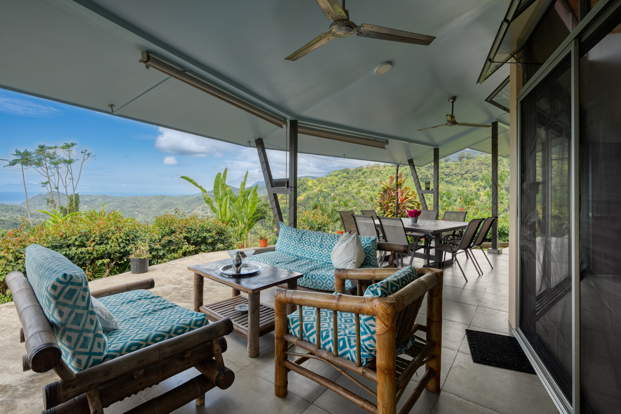 4 bed Single Family Homes For Sale in Ojochal, Puntarenas - thumb 16