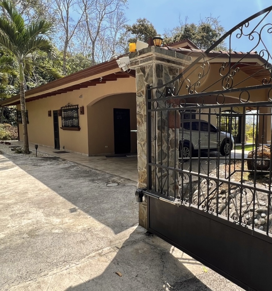 2 bed Single Family Homes For Sale in Orotina, Alajuela - thumb 29