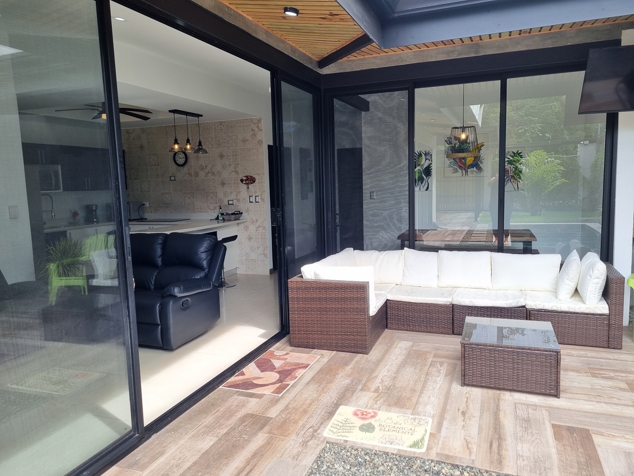 3 bed Single Family Homes For Sale in Uvita, Puntarenas - thumb 12