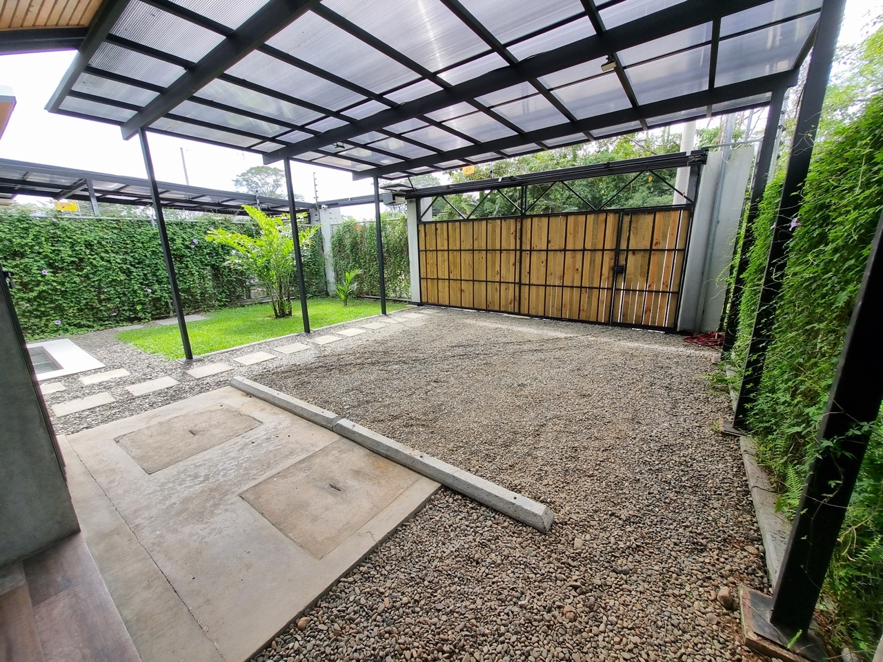 3 bed Single Family Homes For Sale in Uvita, Puntarenas - thumb 6