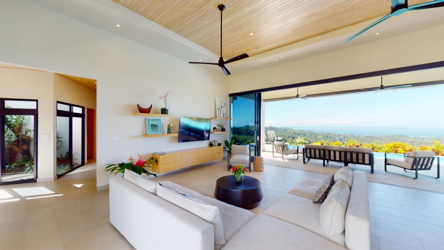 4 bed Single Family Homes For Sale in Ojochal, Puntarenas - thumb 20