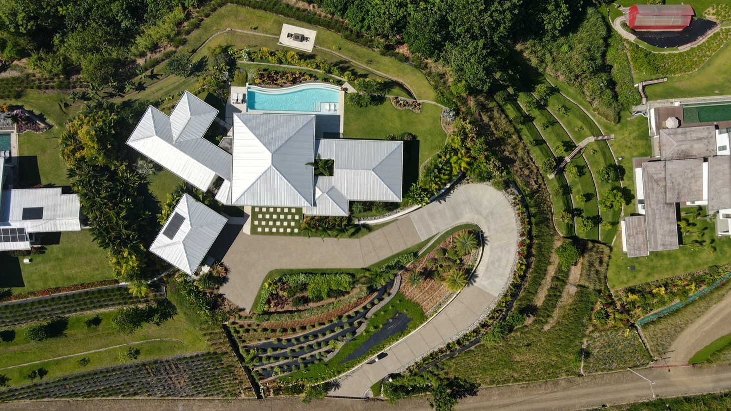 4 bed Single Family Homes For Sale in Ojochal, Puntarenas - thumb 5