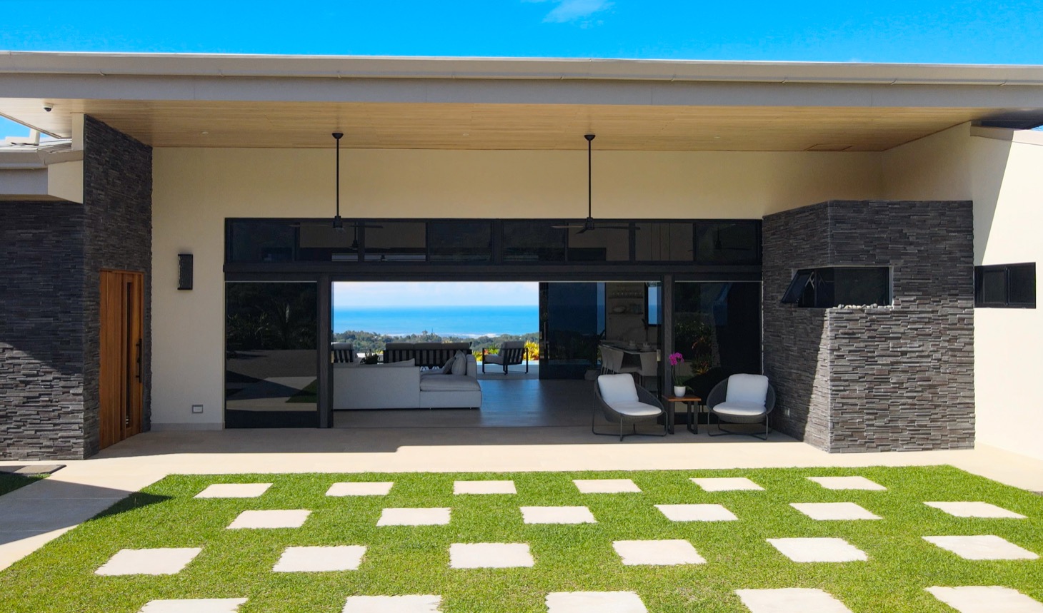 4 bed Single Family Homes For Sale in Ojochal, Puntarenas - thumb 11