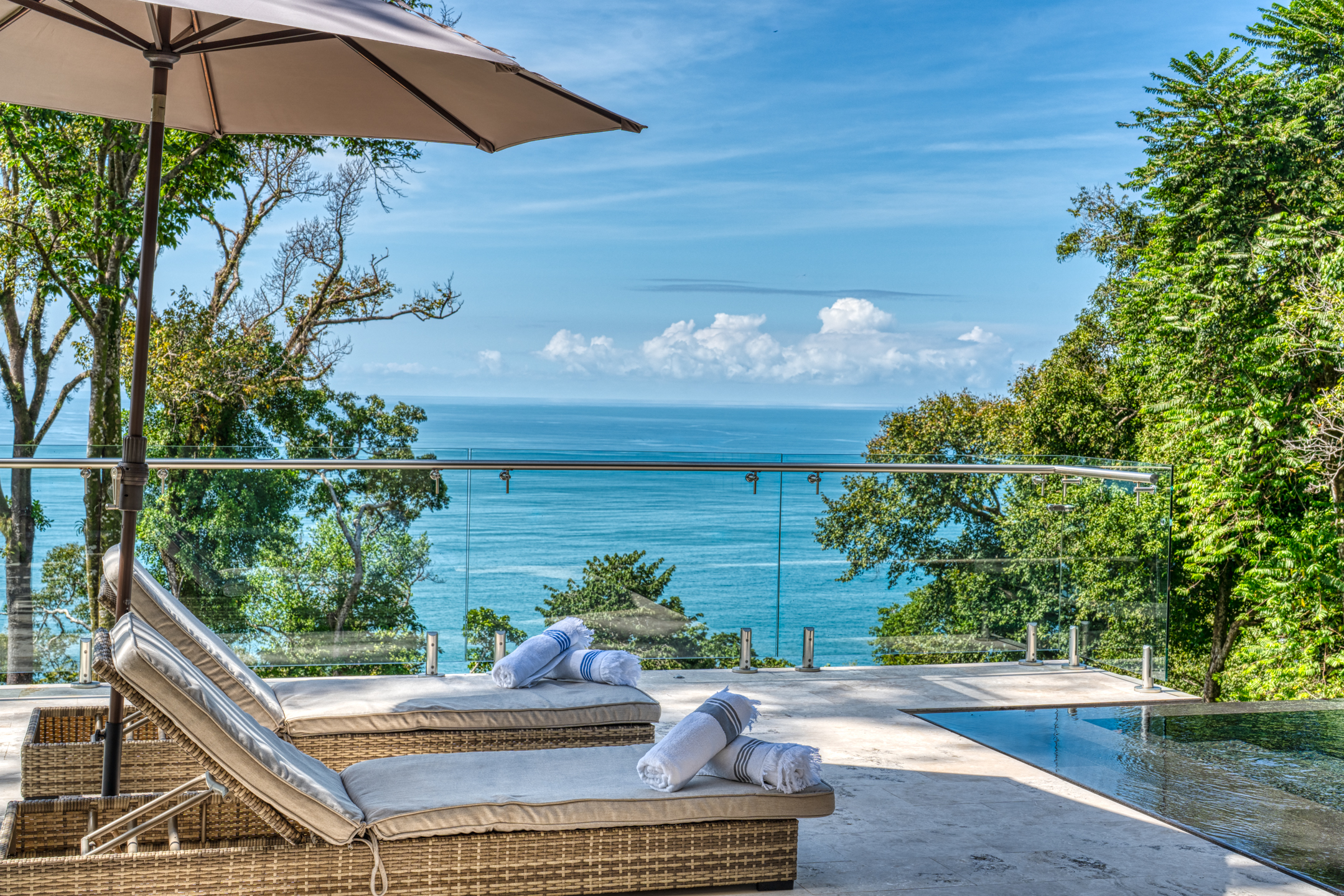 4 bed Single Family Homes For Sale in Dominical, Puntarenas - thumb 21