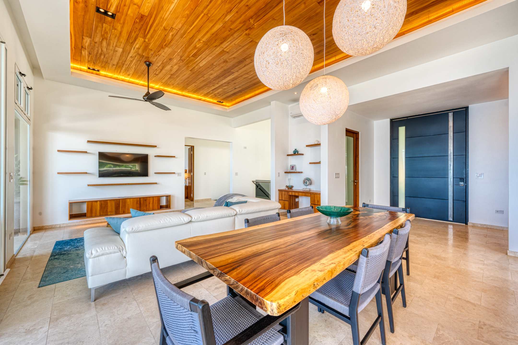 4 bed Single Family Homes For Sale in Dominical, Puntarenas - thumb 8