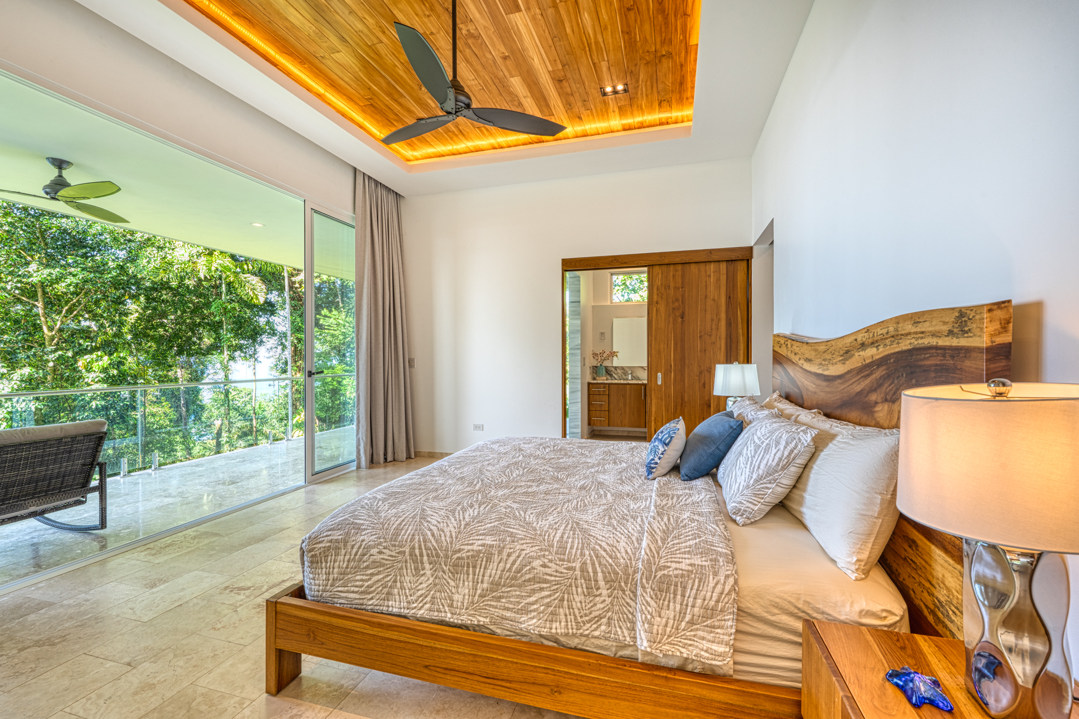 4 bed Single Family Homes For Sale in Dominical, Puntarenas - thumb 10