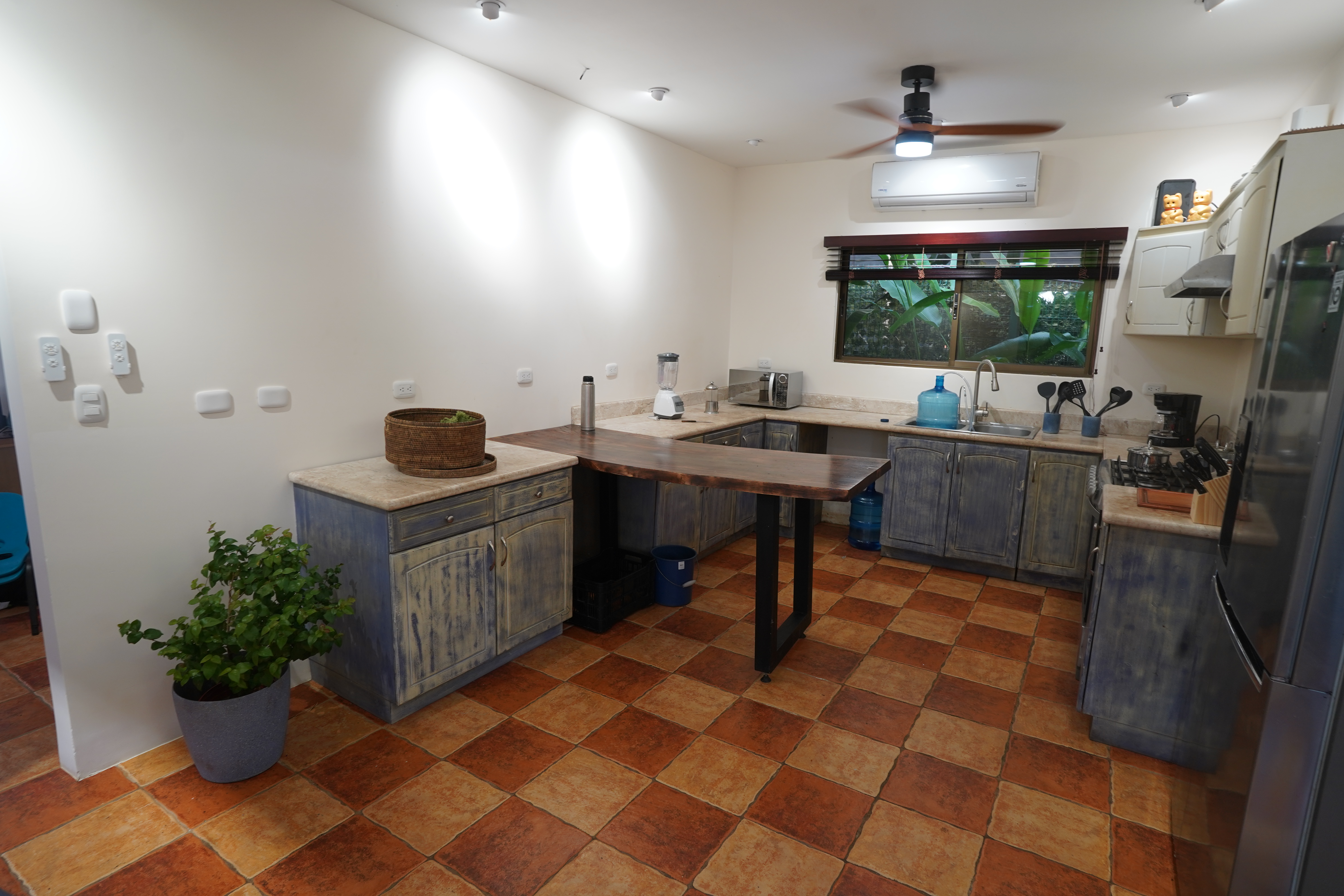 3 bed Single Family Homes For Sale in Jaco, Puntarenas - thumb 9