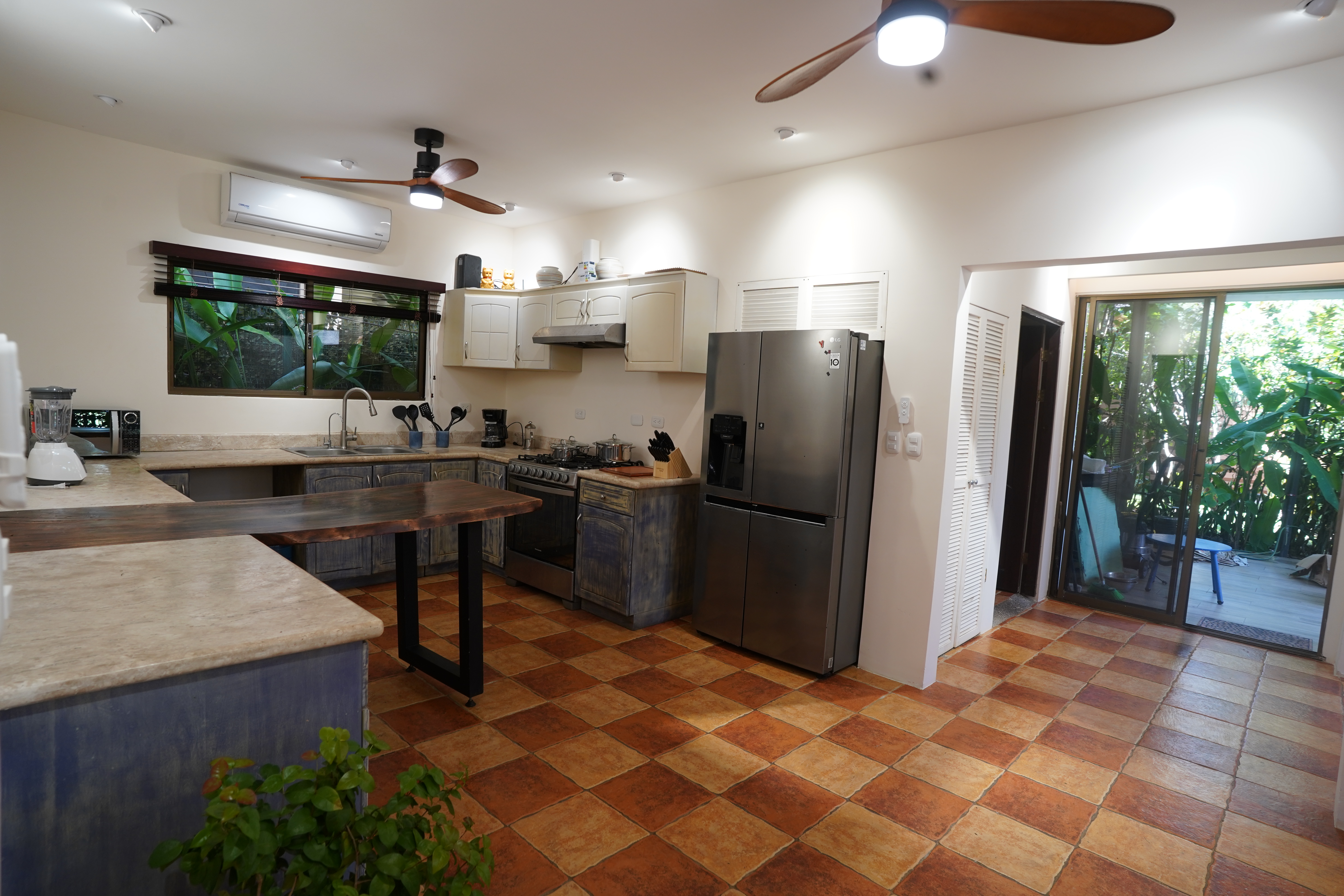 3 bed Single Family Homes For Sale in Jaco, Puntarenas - thumb 13