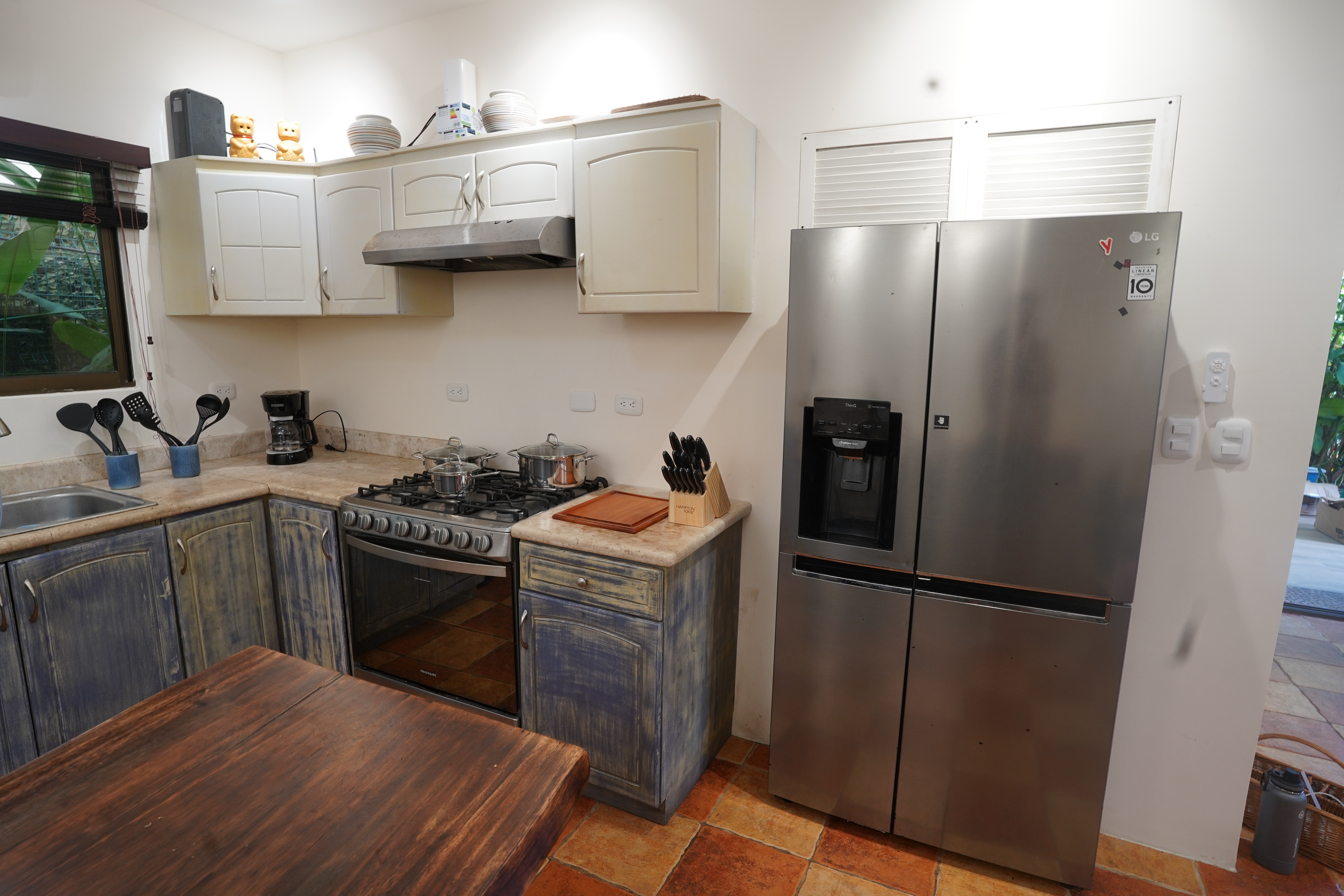 3 bed Single Family Homes For Sale in Jaco, Puntarenas - thumb 8