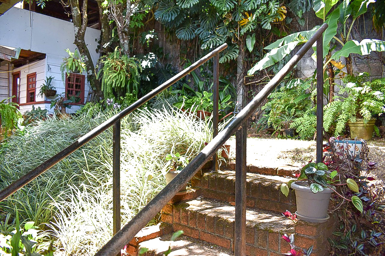 5 bed Single Family Homes For Sale in Curridabat, San Jose - thumb 8