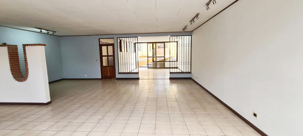 3 bed Single Family Homes For Sale in Curridabat, San Jose - thumb 10