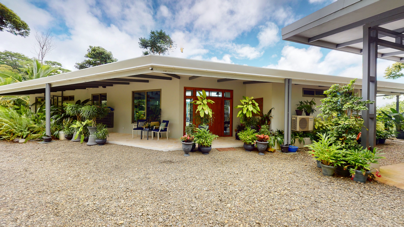 3 bed Single Family Homes For Sale in Ojochal, Puntarenas - thumb 6