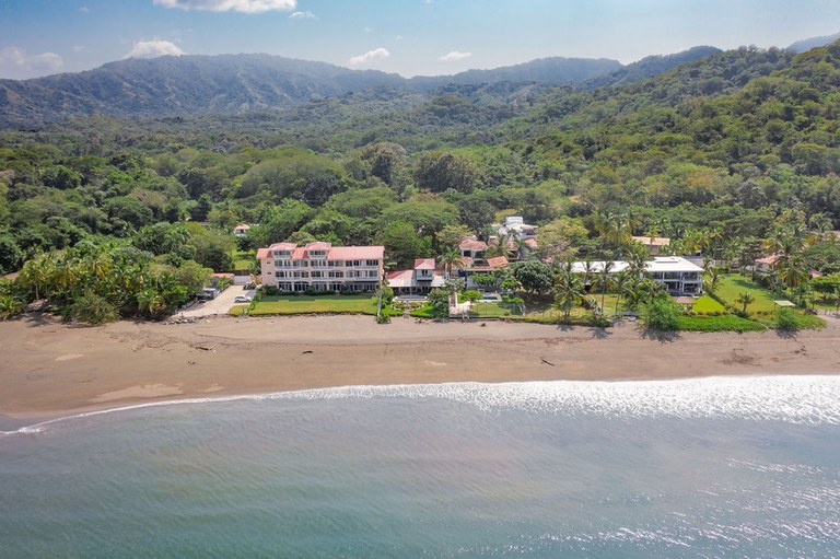 3 bed Single Family Homes For Sale in Playa Potrero, Guanacaste - thumb 29
