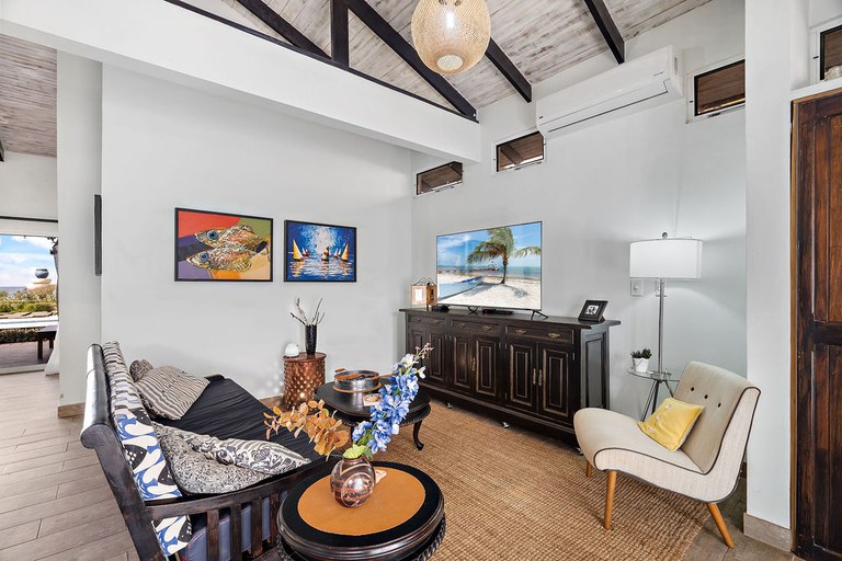 3 bed Single Family Homes For Sale in Playa Potrero, Guanacaste - thumb 9