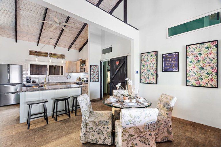 3 bed Single Family Homes For Sale in Playa Potrero, Guanacaste - thumb 4