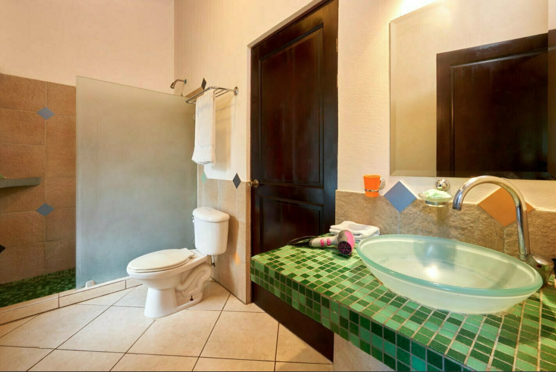 10 bed Hotel / Leisure For Sale in Tamarindo, Guanacaste - thumb 14