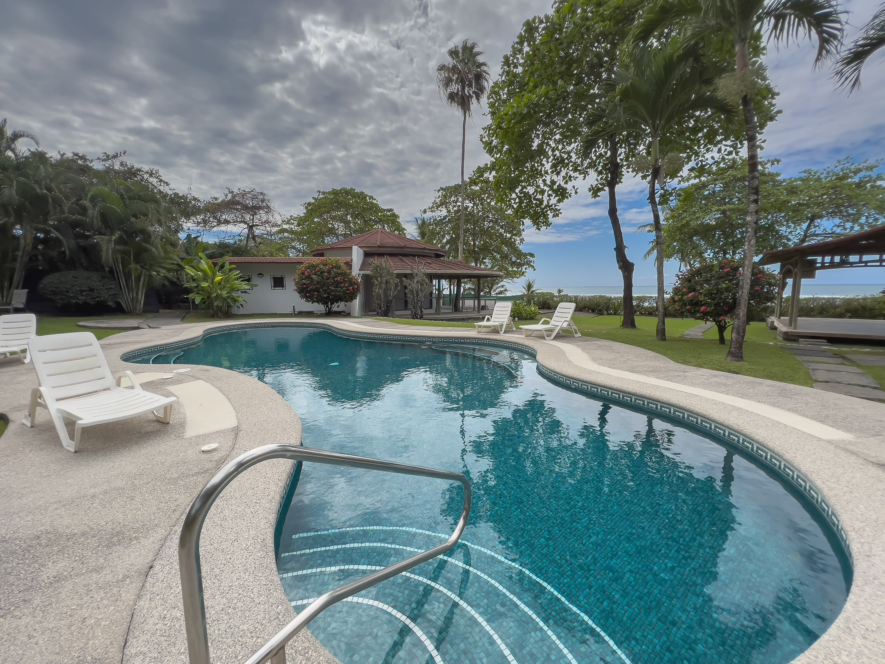 7 bed Hotel / Leisure For Sale in Santa Teresa, Puntarenas - thumb 9