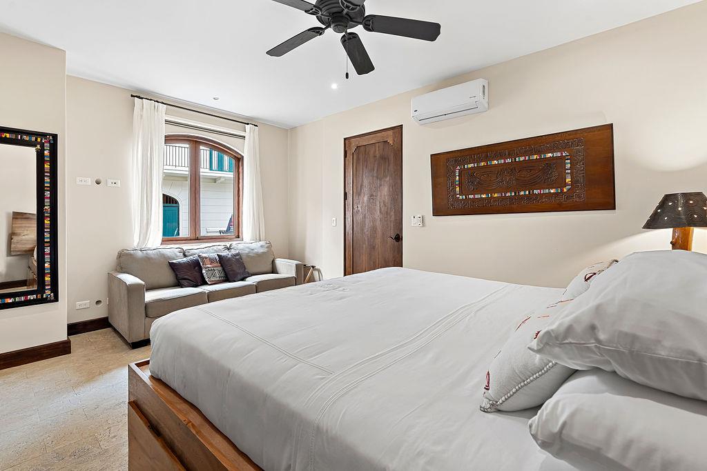 5 bed Single Family Homes For Sale in Playa Flamingo, Guanacaste - thumb 11