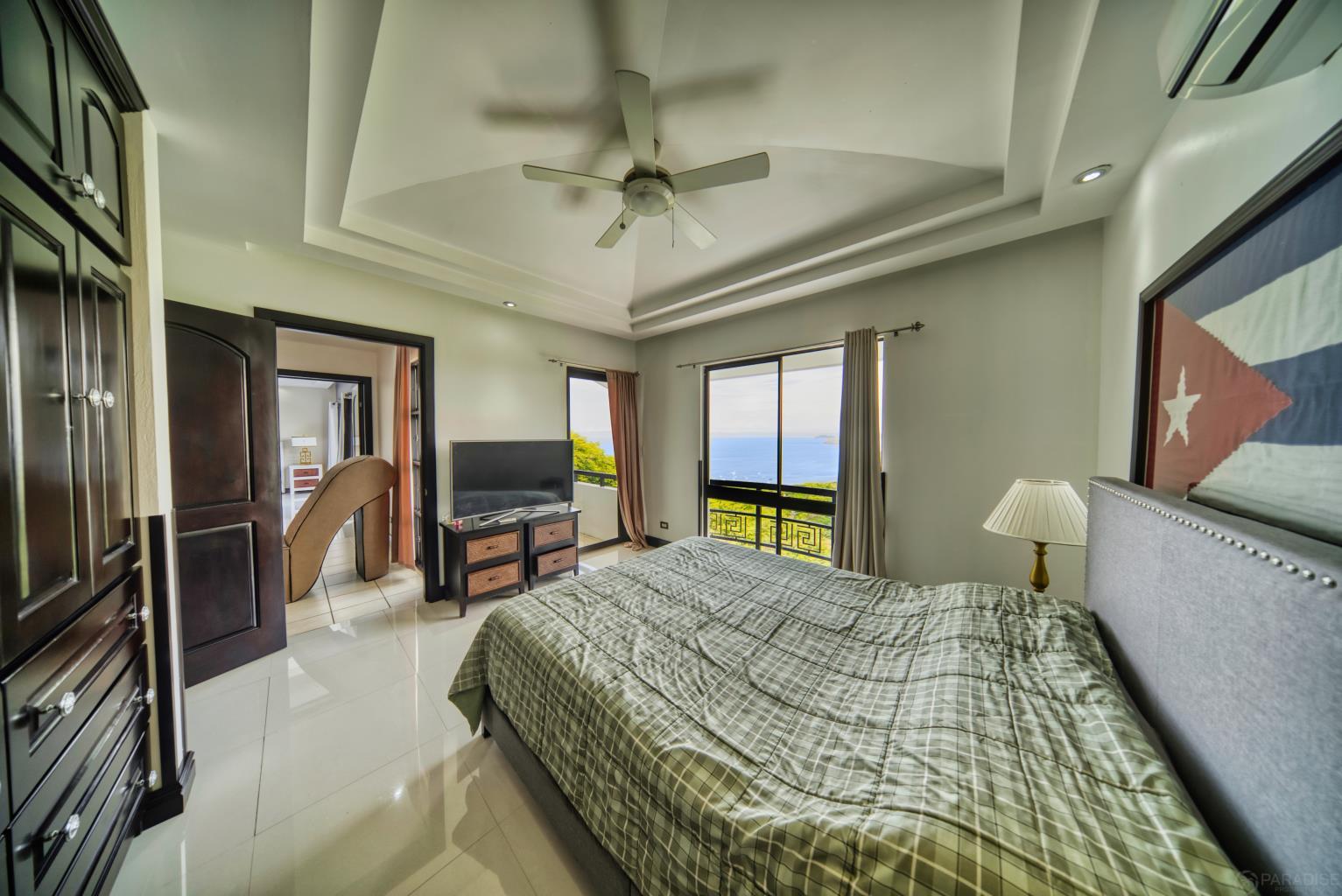 6 bed Single Family Homes For Sale in Playas Del Coco, Guanacaste - thumb 2