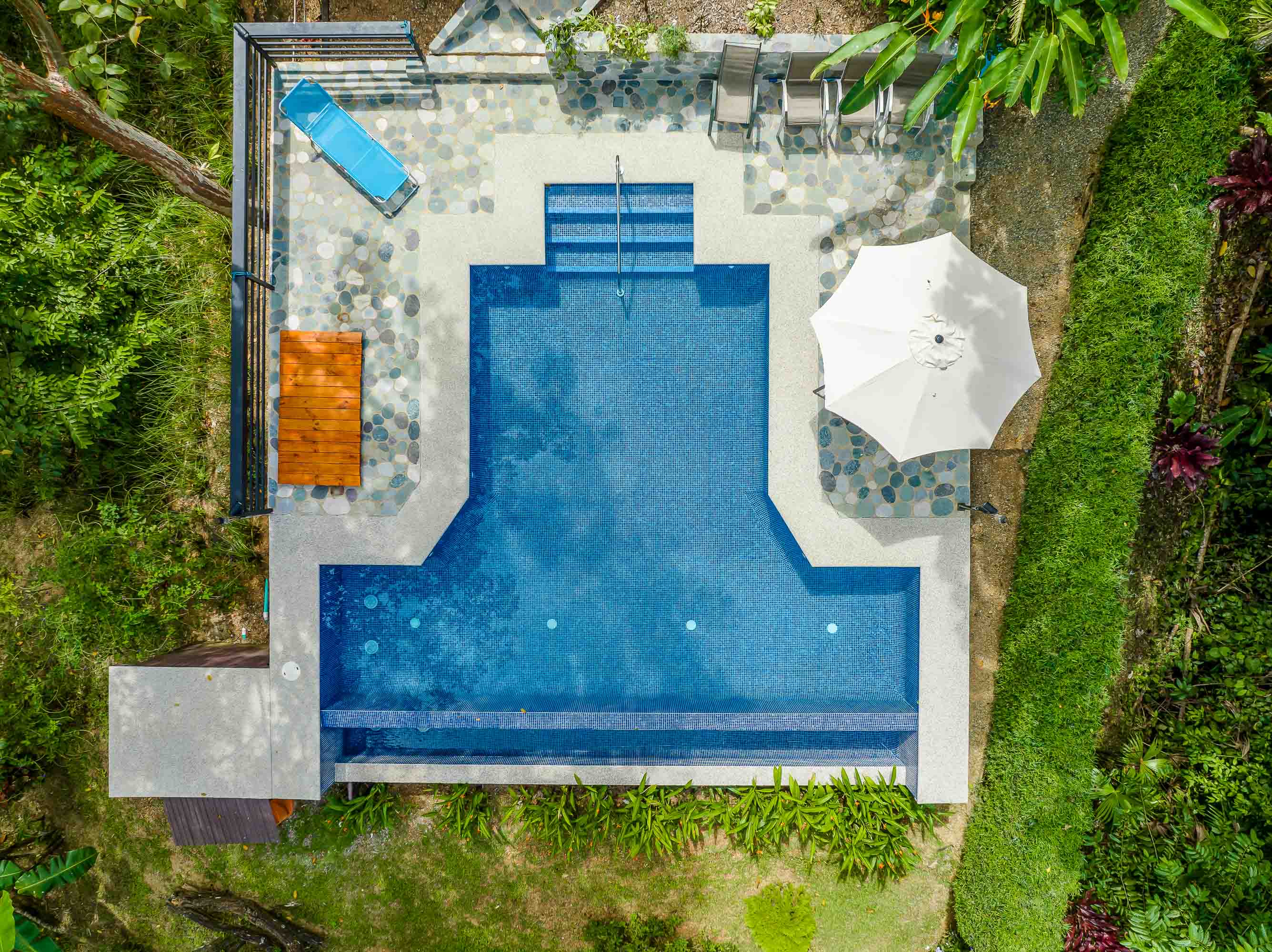 3 bed Single Family Homes For Sale in Dominical, Puntarenas - thumb 6