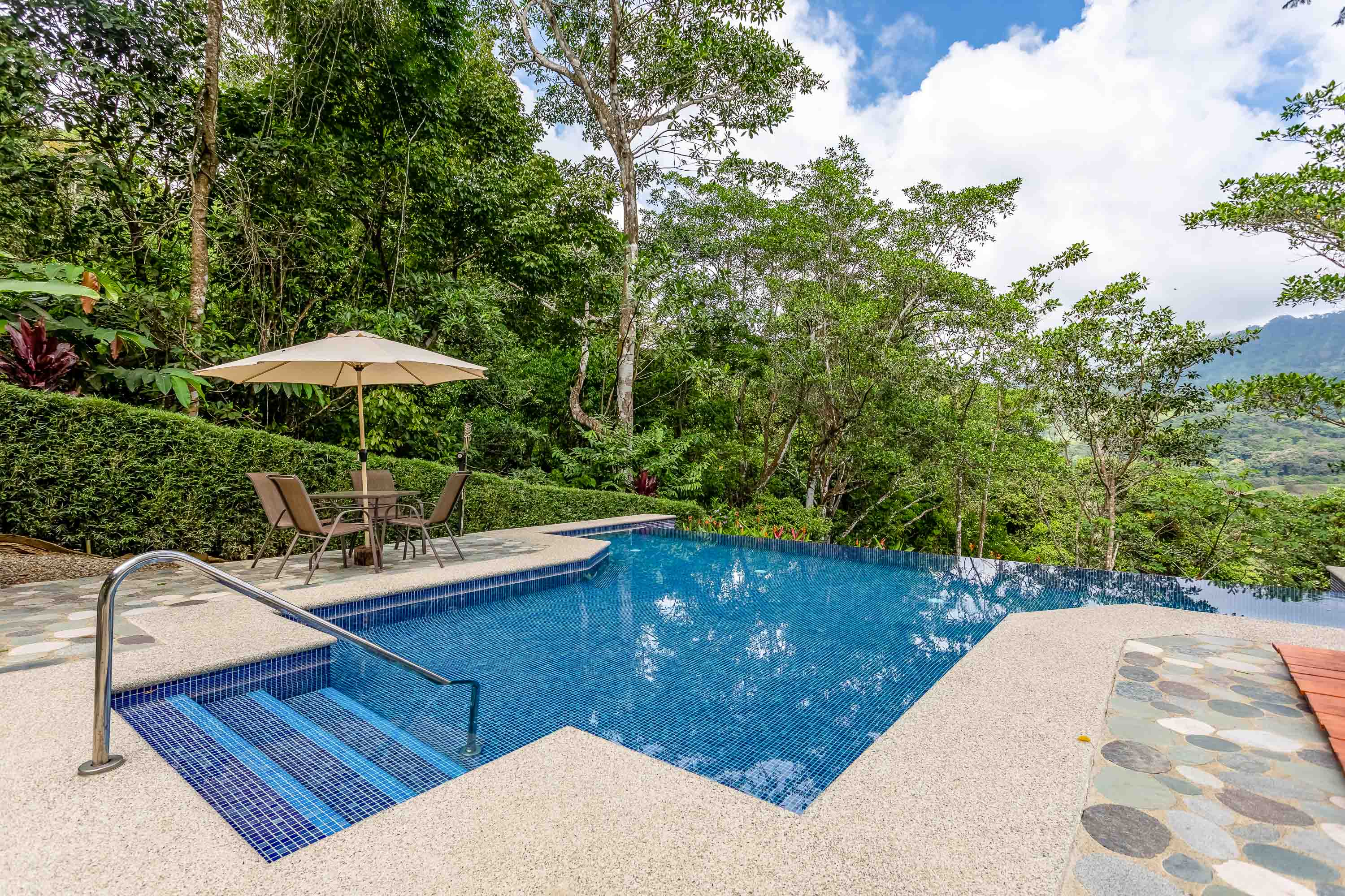 3 bed Single Family Homes For Sale in Dominical, Puntarenas - thumb 11