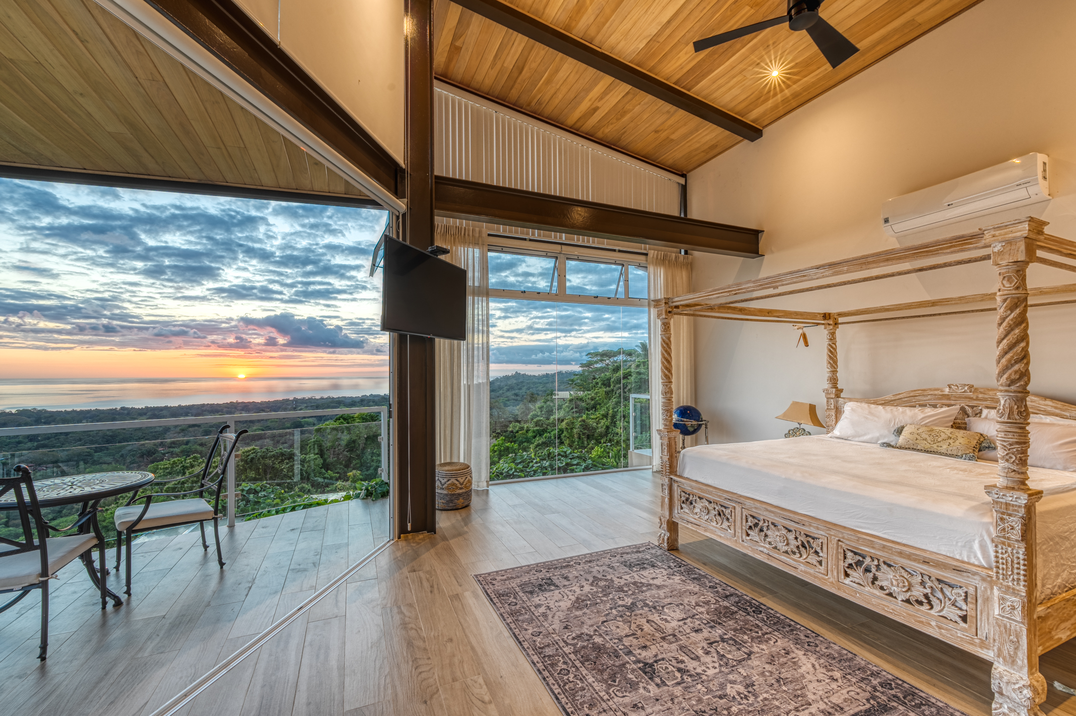 6 bed Single Family Homes For Sale in Uvita, Puntarenas - thumb 10