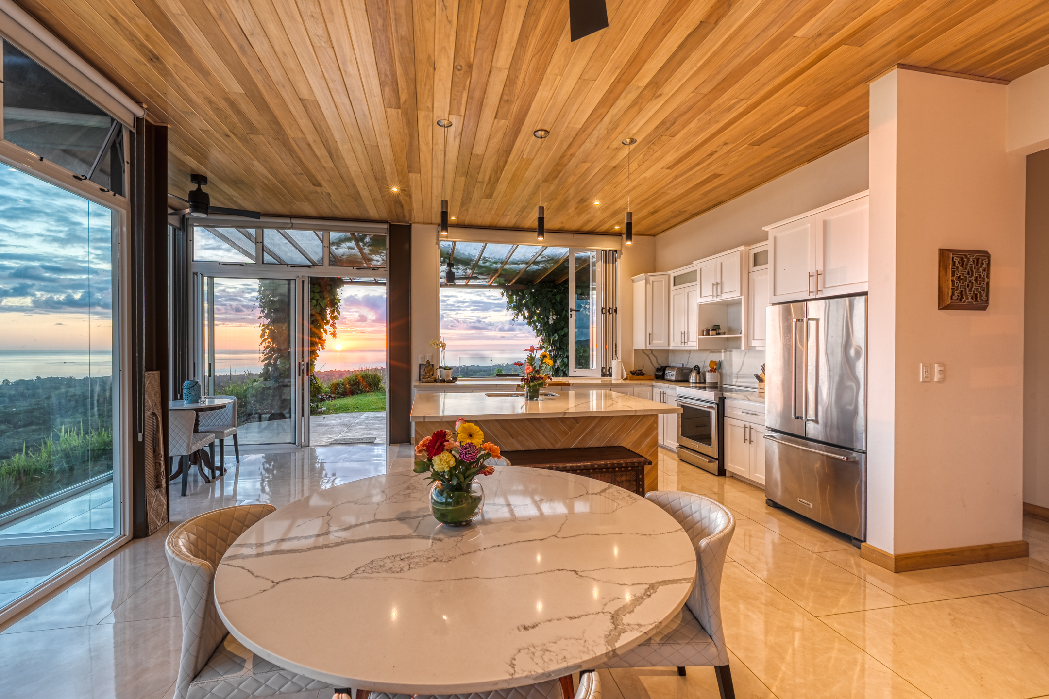 6 bed Single Family Homes For Sale in Uvita, Puntarenas - thumb 12