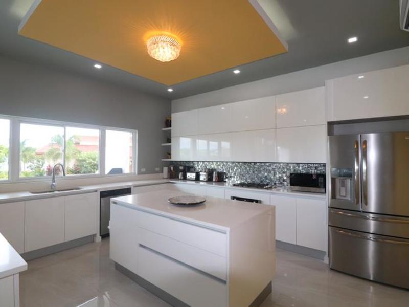 5 bed Single Family Homes For Sale in Playas Del Coco, Guanacaste - 1