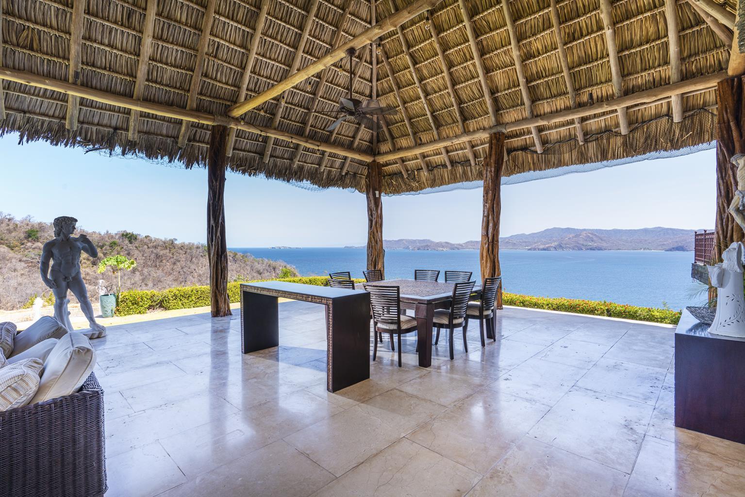 4 bed Single Family Homes For Sale in Playa Flamingo, Guanacaste - thumb 1