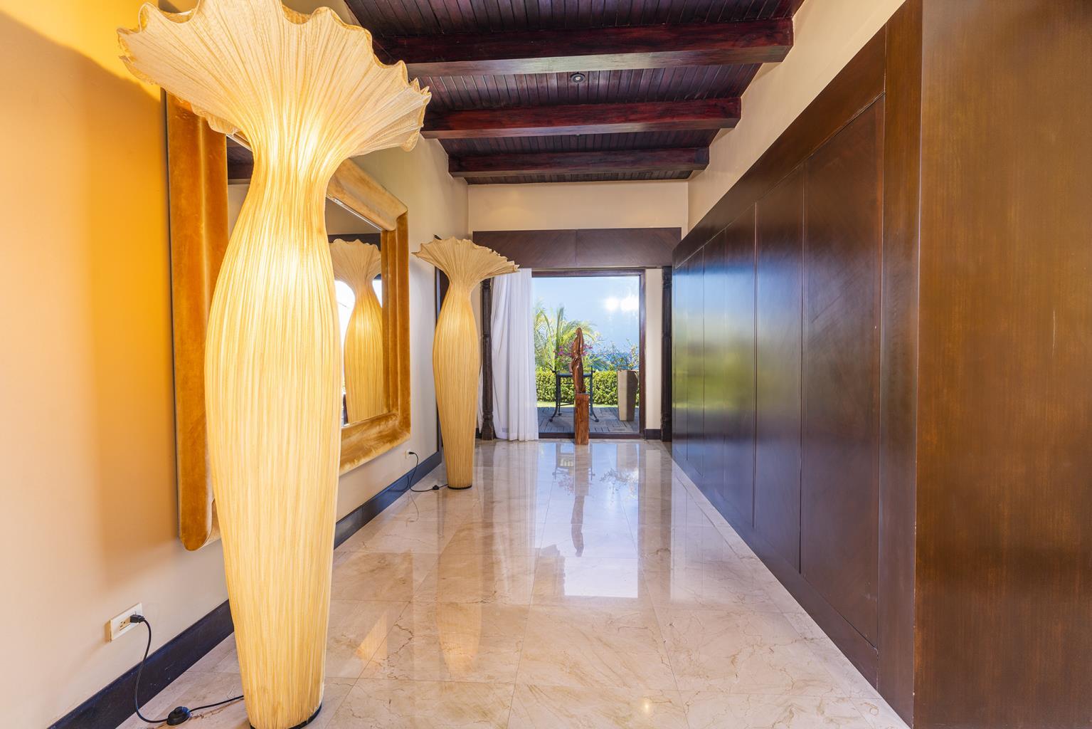 4 bed Single Family Homes For Sale in Playa Flamingo, Guanacaste - thumb 10