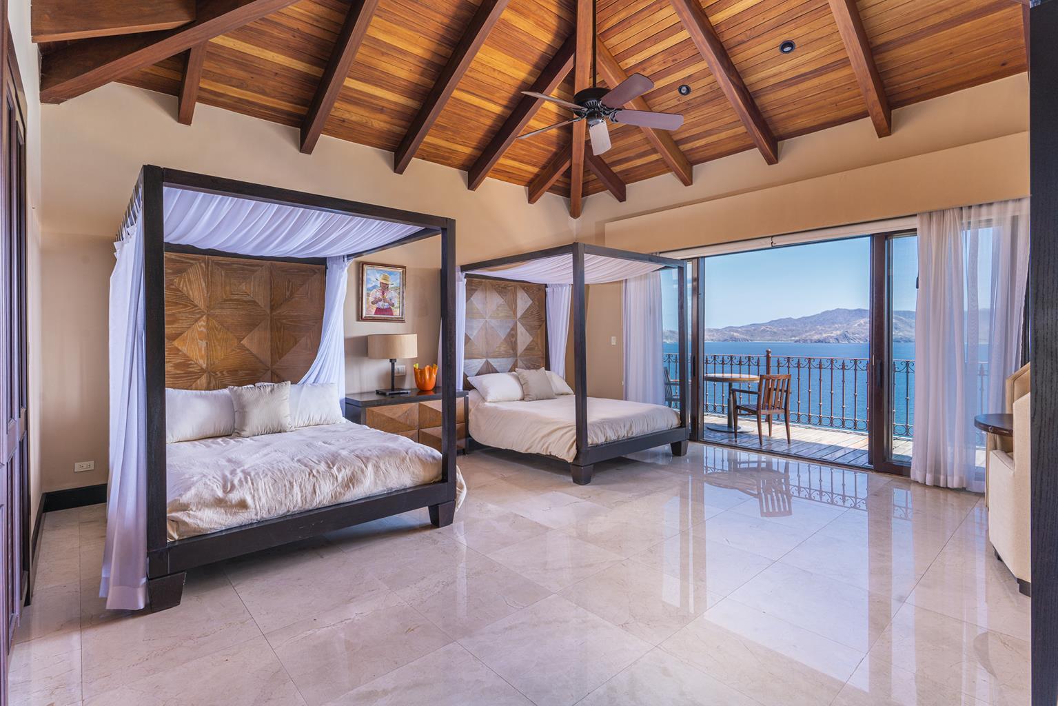 4 bed Single Family Homes For Sale in Playa Flamingo, Guanacaste - thumb 13