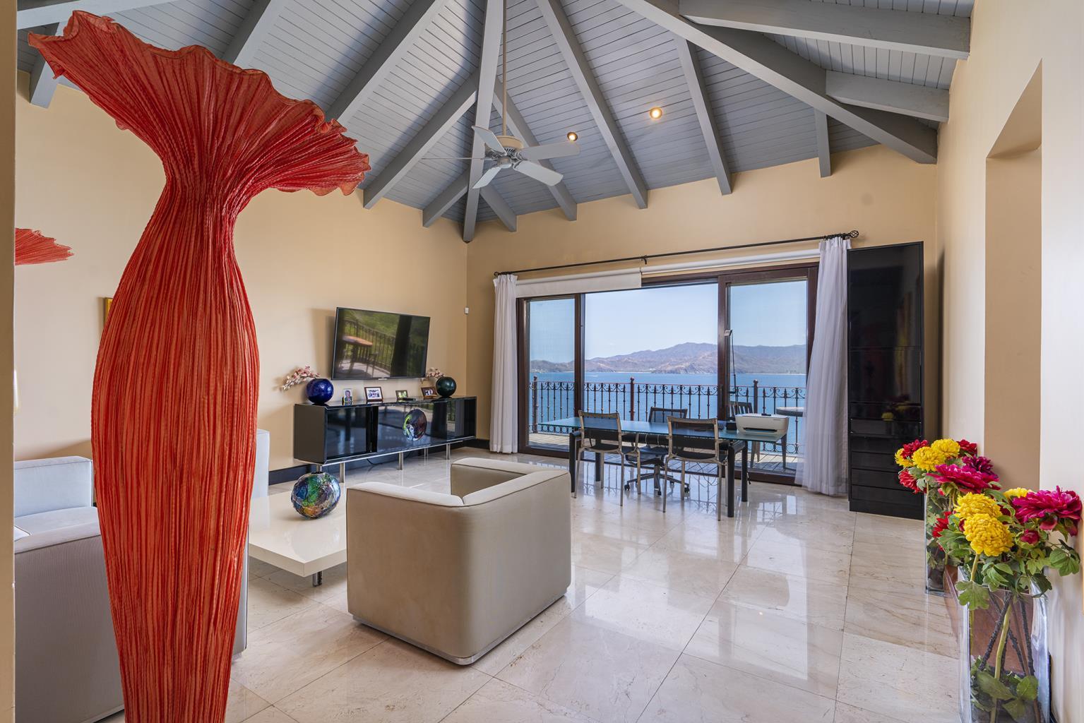 4 bed Single Family Homes For Sale in Playa Flamingo, Guanacaste - thumb 29