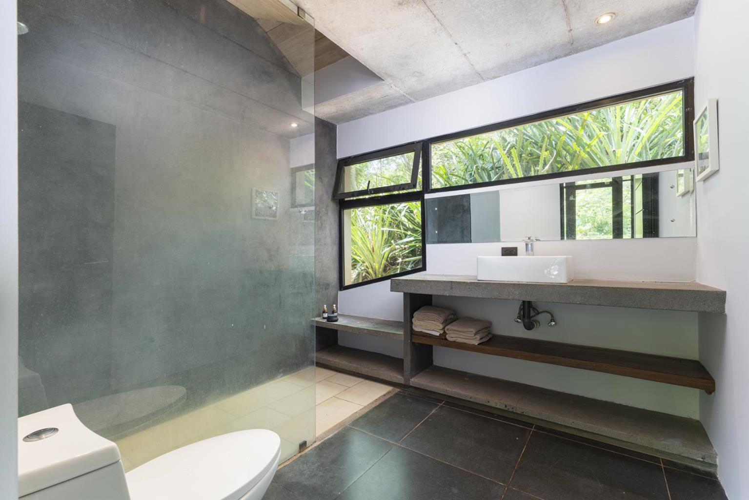 2 bed Single Family Homes For Sale in Tamarindo, Guanacaste - thumb 7