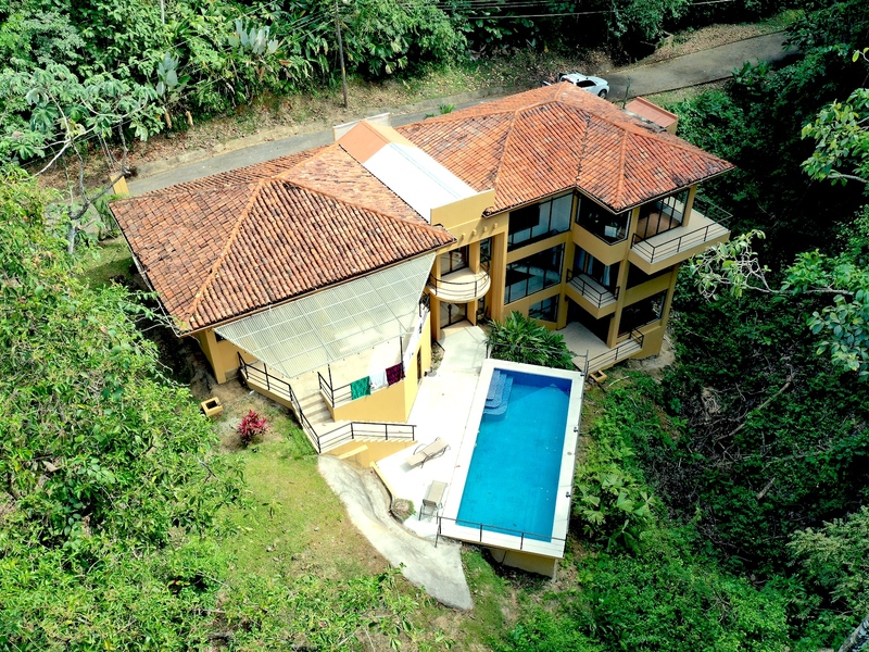 5 bed Single Family Homes For Sale in Tarcoles, Puntarenas - 1