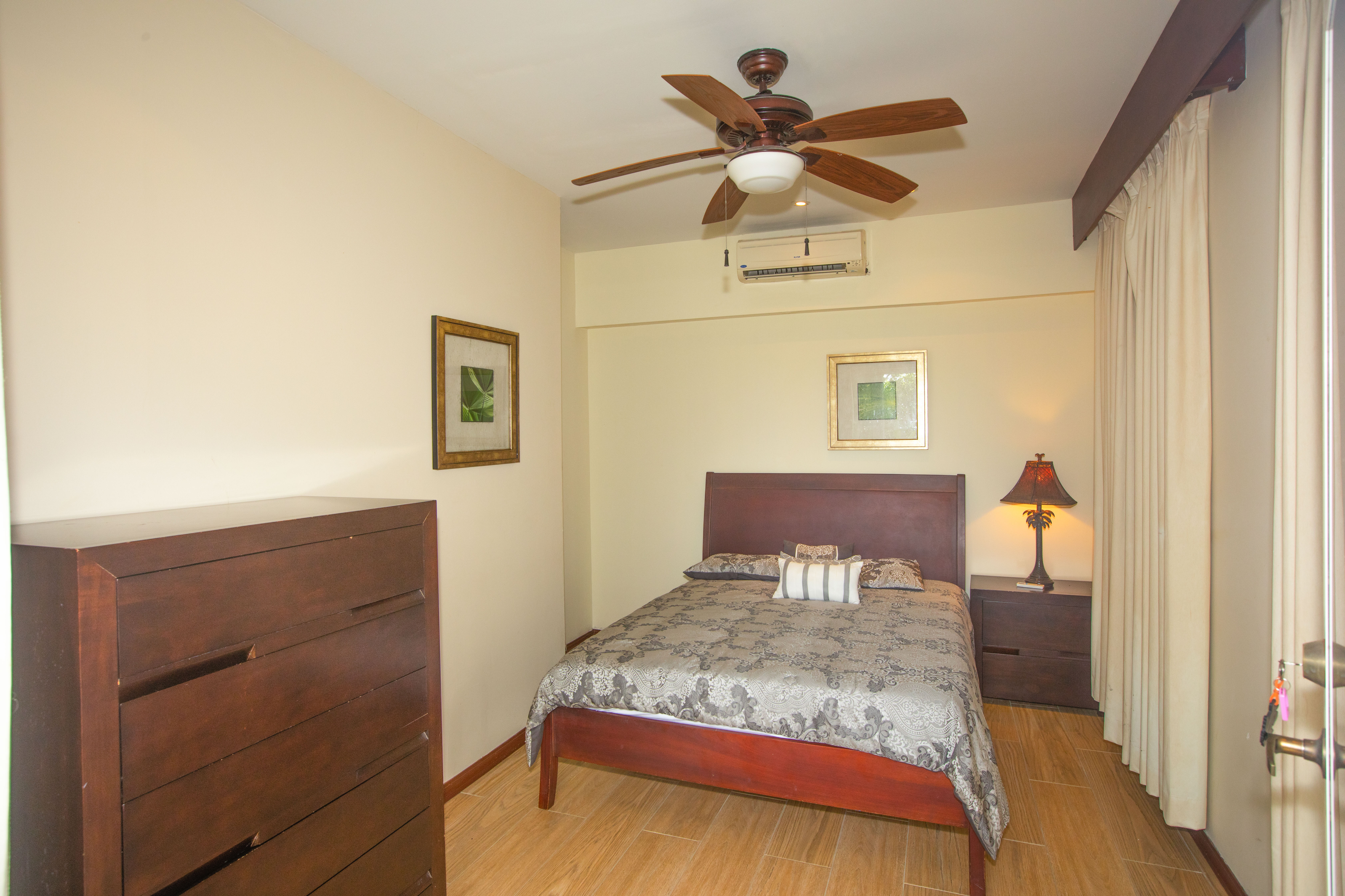 5 bed Single Family Homes For Sale in Ocotal, Guanacaste - thumb 11