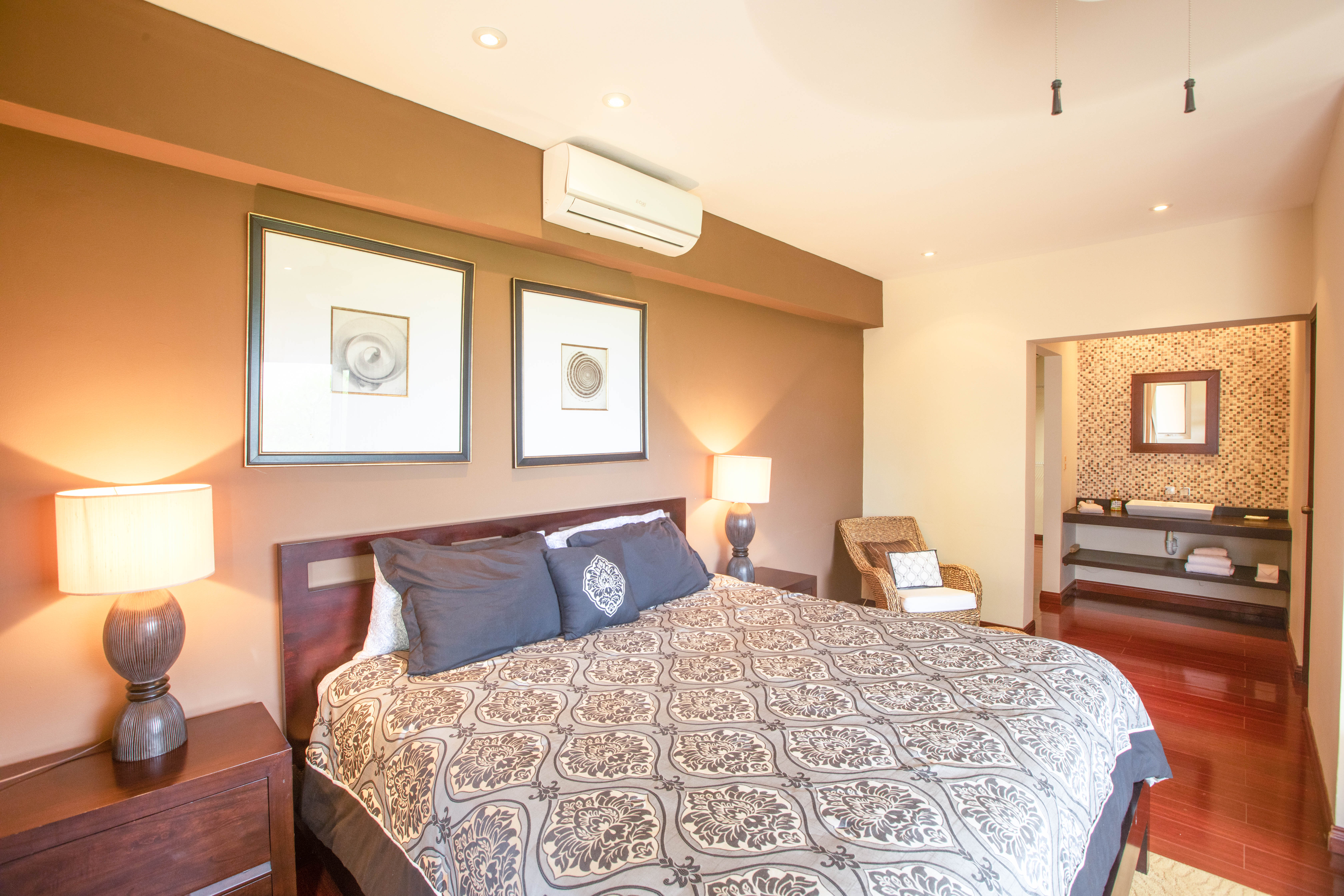 5 bed Single Family Homes For Sale in Ocotal, Guanacaste - thumb 4