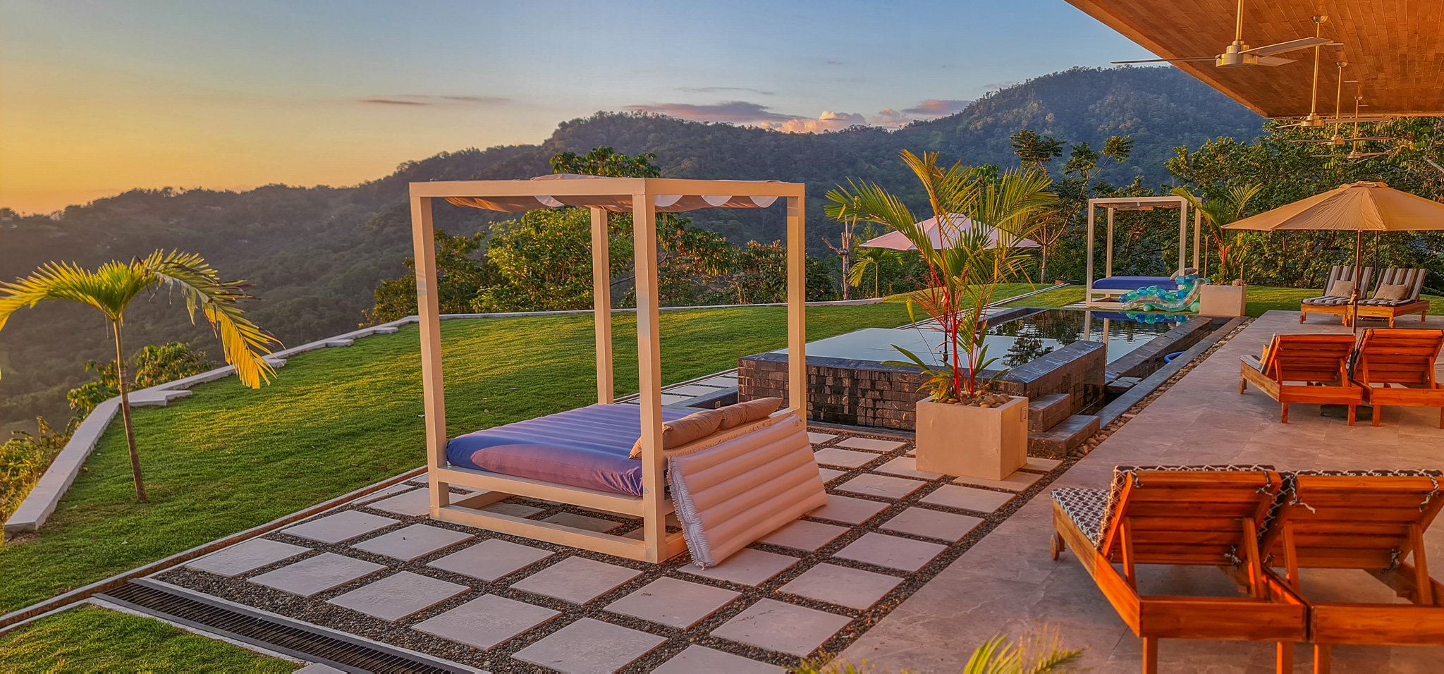 4 bed Single Family Homes For Sale in Dominical, Puntarenas - thumb 15