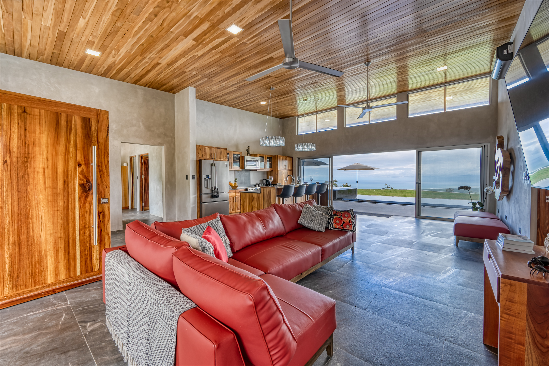 4 bed Single Family Homes For Sale in Dominical, Puntarenas - thumb 24