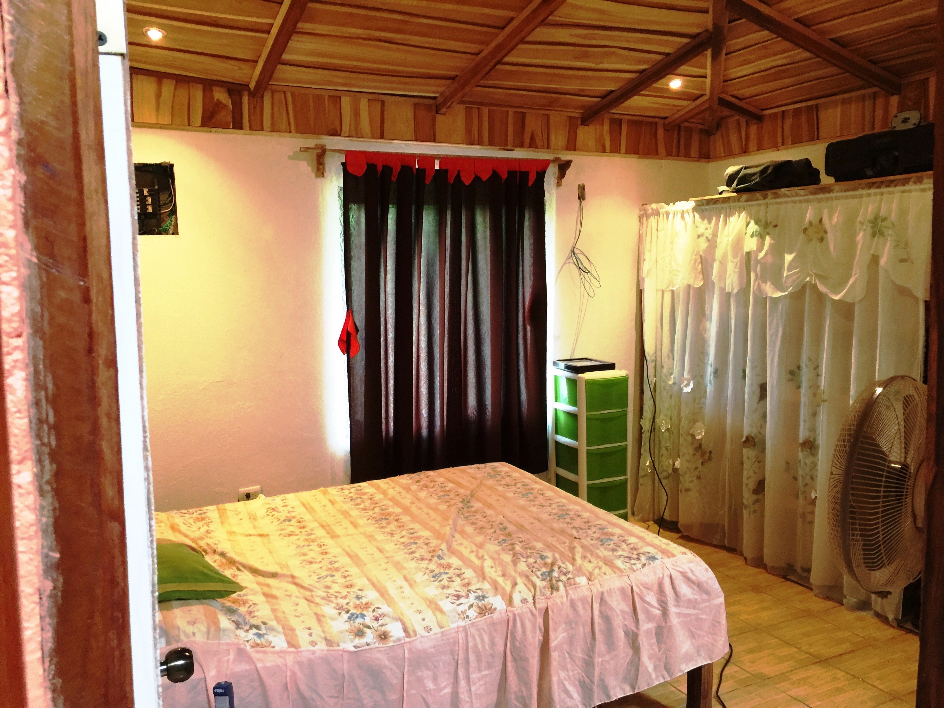 4 bed Single Family Homes For Sale in Paquera, Puntarenas - thumb 9