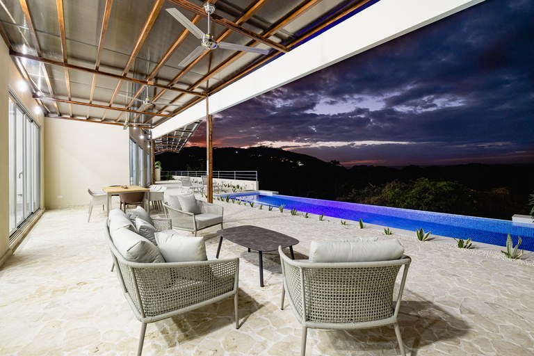 4 bed Single Family Homes For Sale in Hermosa, Guanacaste - thumb 2