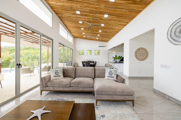 4 bed Single Family Homes For Sale in Hermosa, Guanacaste - thumb 17