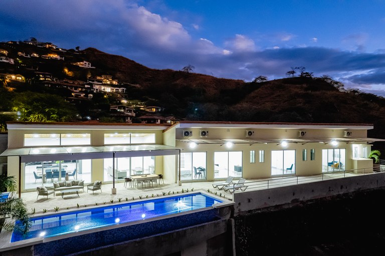 4 bed Single Family Homes For Sale in Hermosa, Guanacaste - thumb 24