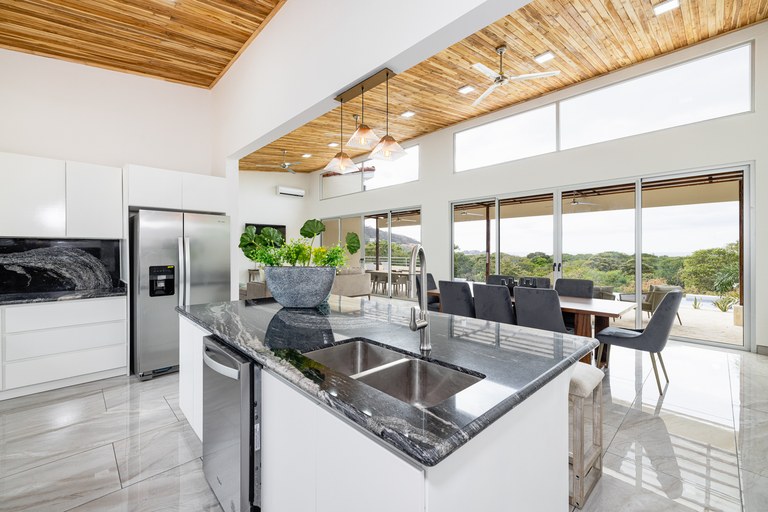 4 bed Single Family Homes For Sale in Hermosa, Guanacaste - thumb 25