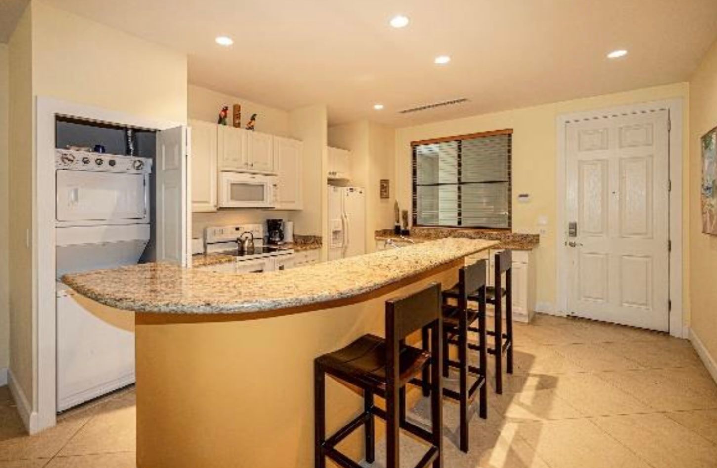 2 bed Condo For Sale in Playas Del Coco, Guanacaste - thumb 10